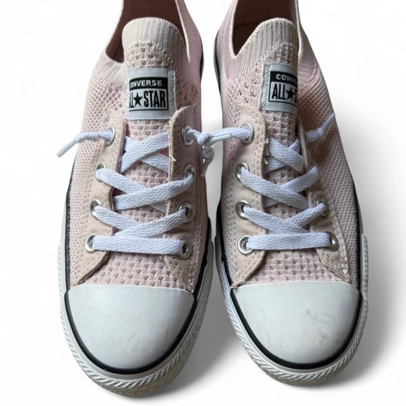 Converse Soft Pink Knit Sneakers size 7.5 -low top, lace up, athletic shoes - Picture 1 of 4